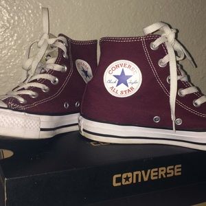 CONVERSE HIGH TOP SNEAKERS BURGANDY